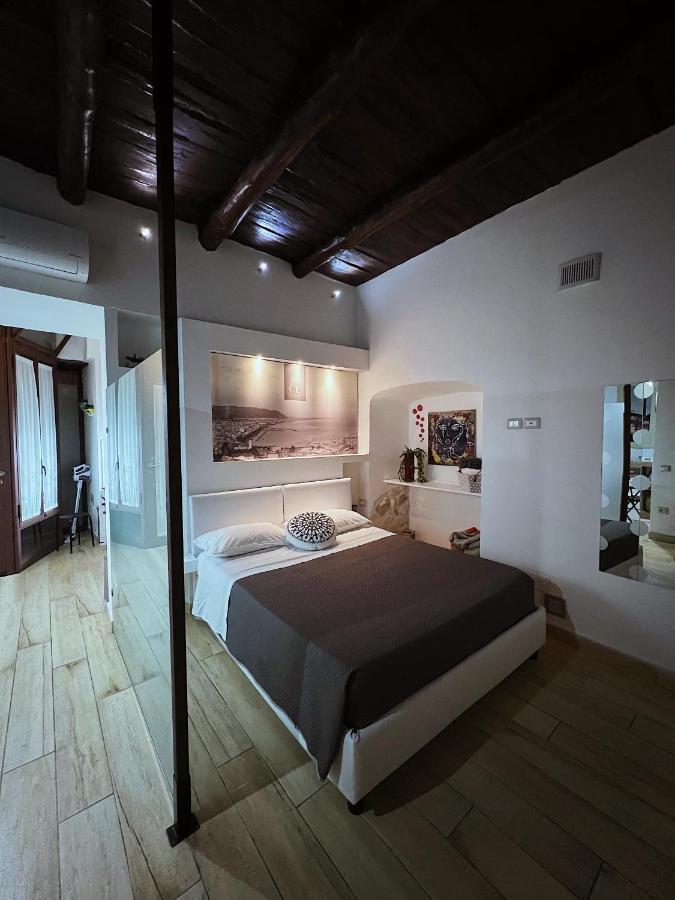 One Hospitality Home Салерно Екстериор снимка